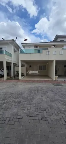 Casa em Condomínio Fechado | Jardim Santa Maria | 150m² de Conforto, Segurança e Lazer Com