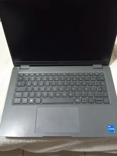 Notebook Dell i5 13ª th/ memória Ram 8gb/SSD 256