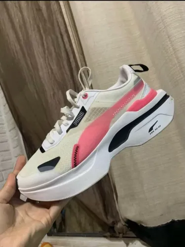 Tênis Puma Karmen L BDP feminino - branco e rosa ?