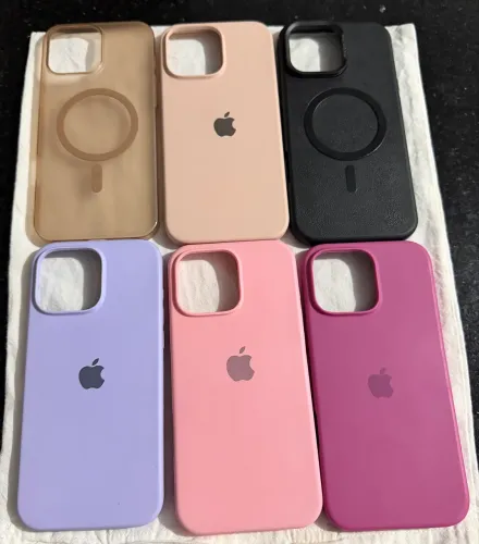 Vendo 6 capinhas - IPhone 16 Pro Max