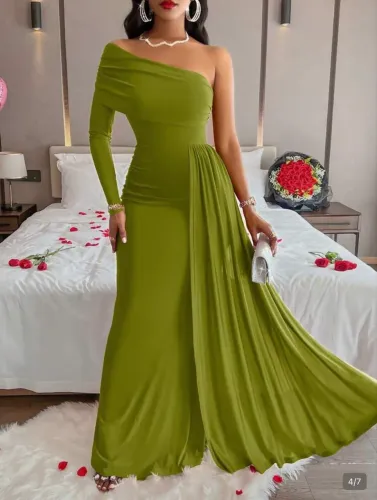 Vestido verde oliva G ou gg