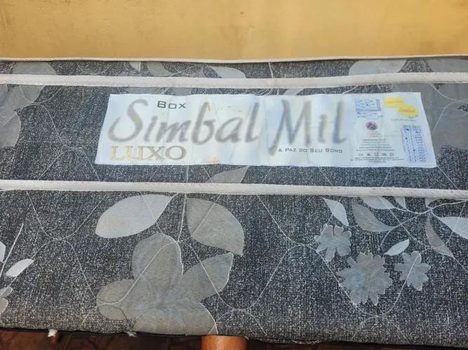 Linda cama box conjugada mola