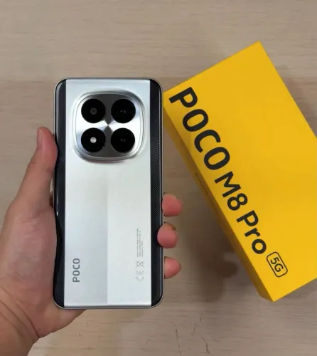 Poco m8 512 G 8 ram novo