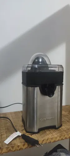 Espremedor de suco Cuisinart 127v inox