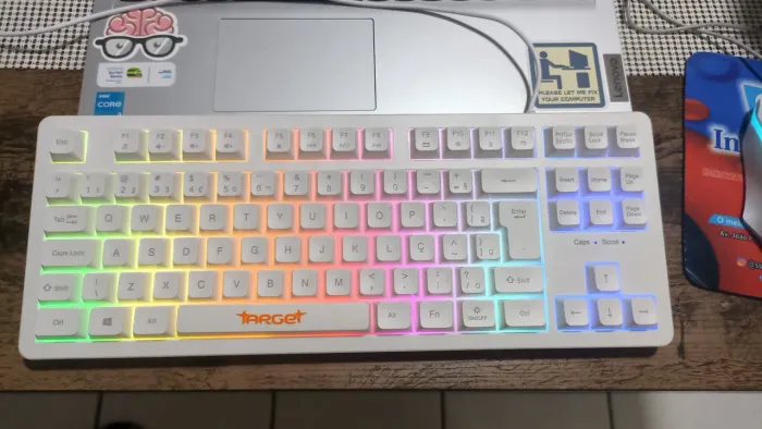 Teclado e mouse gamer