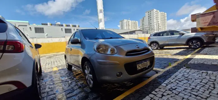 Nissan March S 1.0 16V Flex Fuel 5P 2014