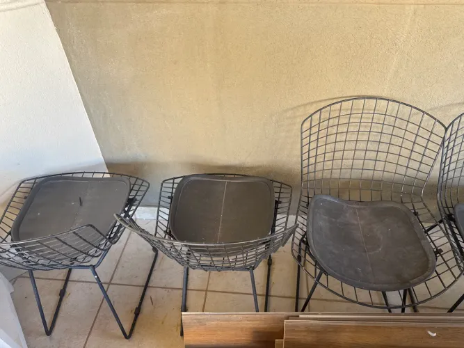 CADEIRA COM ALMOFADA BERTOIA- 8 unidades