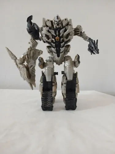 Bonecos transformers