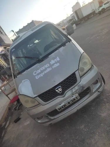 Hafei Towner Passageiro 1.0 8V 48cv 7L 5P 2012