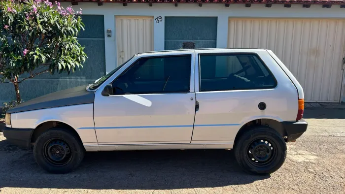 Fiat Uno Mille 1.0 Fire/ F.flex/ Economy 2P 2004