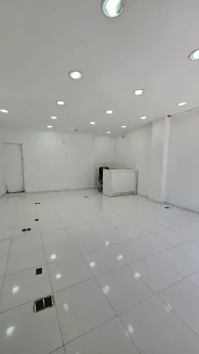 Ponto comercial estratégico no Centro de Taubaté com alta visibilidade e grande fluxo de c