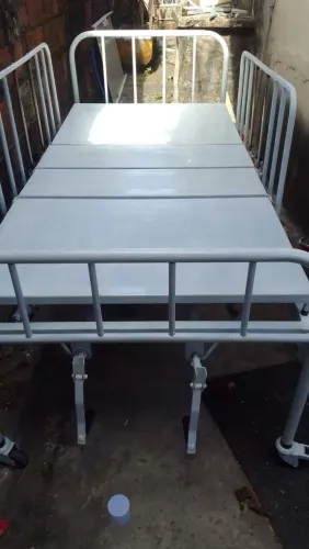 Cama hospitalar 