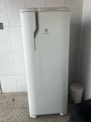 Geladeira Eletrolux