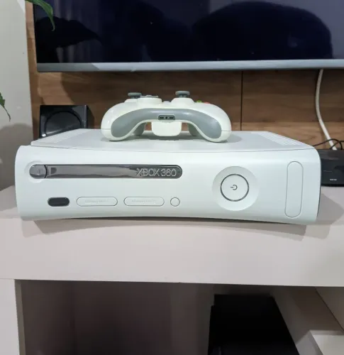 Xbox 360 Fat Arcade + Acessórios e Jogos (Placa Jasper)<br>