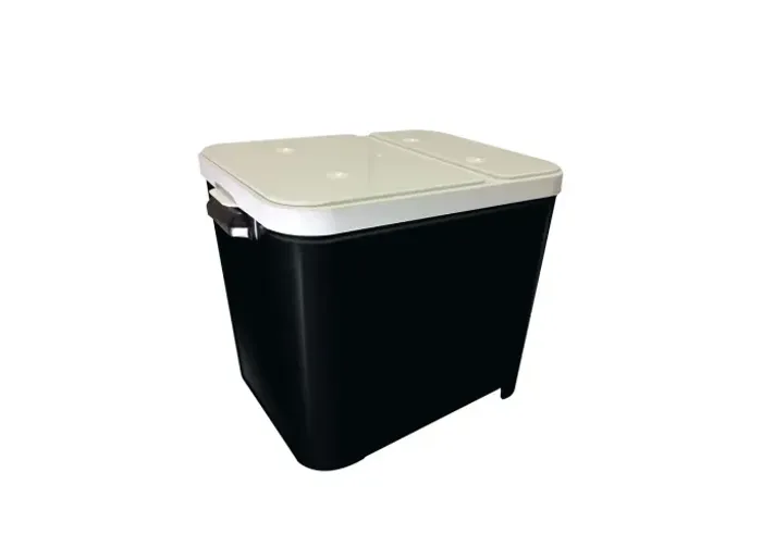 Vendo 10 Porta Ração Furacão Pet para Cães Preto 15 kg