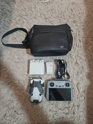 Dji Mini 4 pro + 5 baterias plus + RC2 + bag