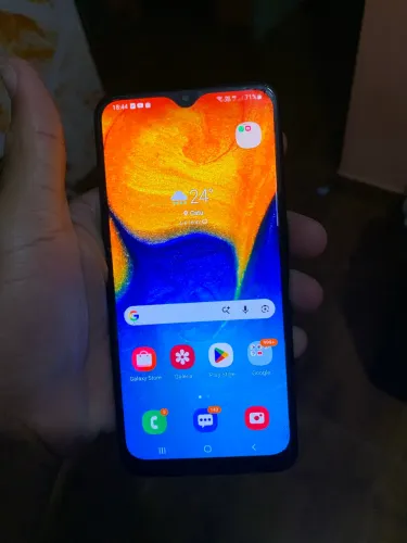 Sansumg A20