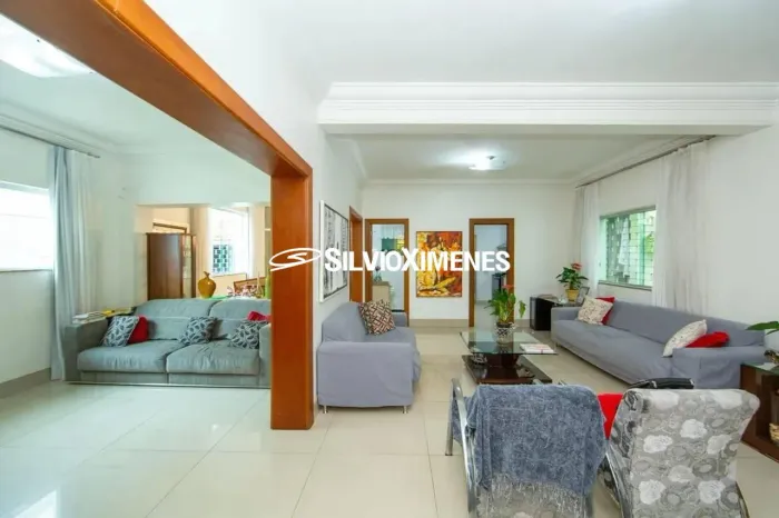 Casa com 5 quartos à Venda, Prado - Belo Horizonte