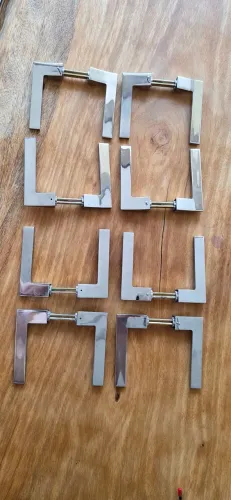 Puxador de porta Pado