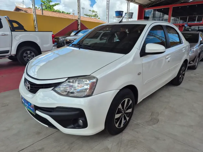 Toyota Etios XS Sedan 1.5 Flex 16V 4P Mec. 2018