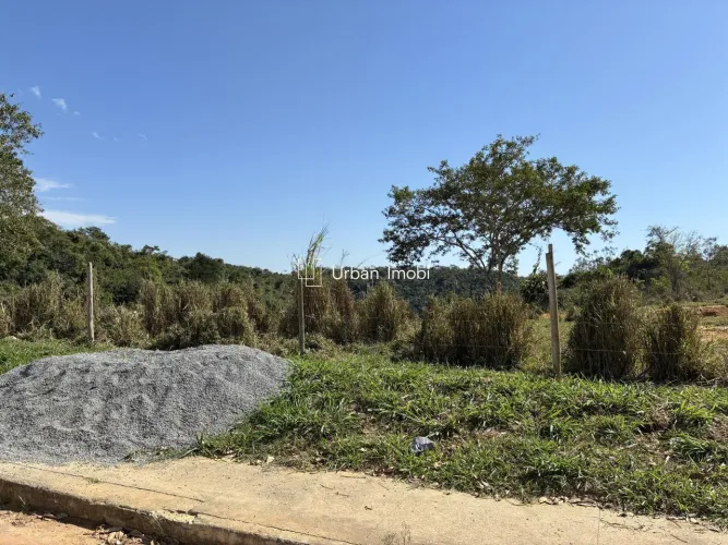Terreno com RGI à Venda no Varjão Piraí/RJ