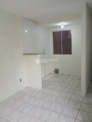 Apartamento à venda no bairro Lomba do Pinheiro, 38 m² com 2 dormitórios/quartos.