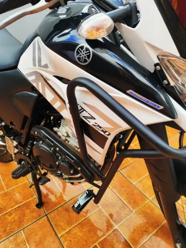 XTZ Lander 250