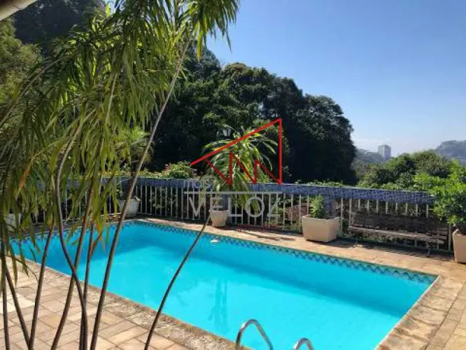 Casa de rua : / Residencial / Cosme Velho