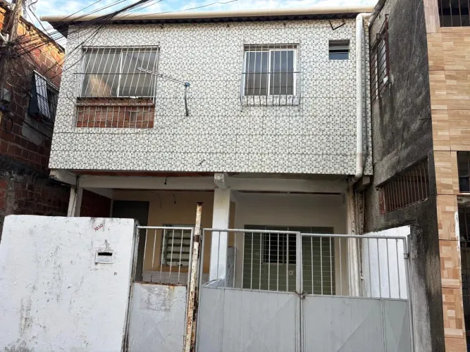 VENDO 2 CASAS NA VÁRZEA