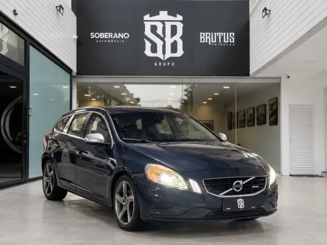 Volvo V60 T-5 R-desing 2.0 5P 2013