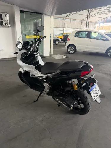 HONDA ADV