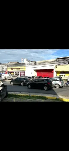 Alugo excelente Loja Quatro Cantos desocupada Antiga Lojas Americanas 500 M2