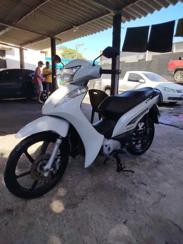 Biz 125 top
