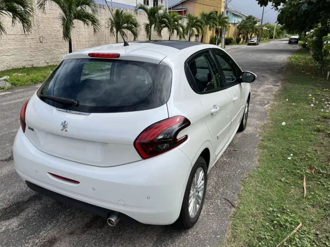 Peugeot 208 Allure 1.6 Flex 16V 5P Aut. 2017