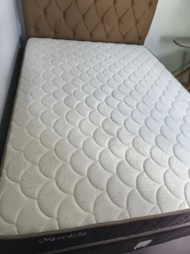 Cama box casal