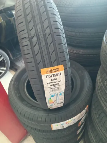 Pneus novos
