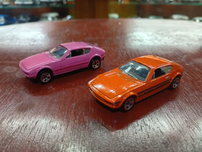 Hotwheels linha nacional 1/64