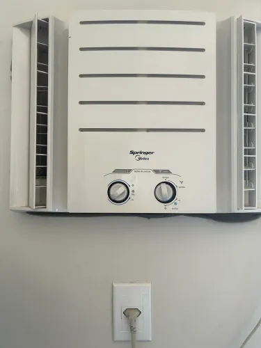 Vendo 2 ar condicionados 