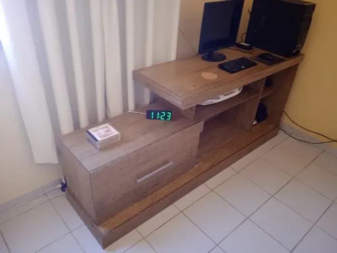 Rack para TV ou Computador