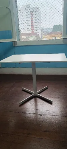 Mesa Simples/aparador