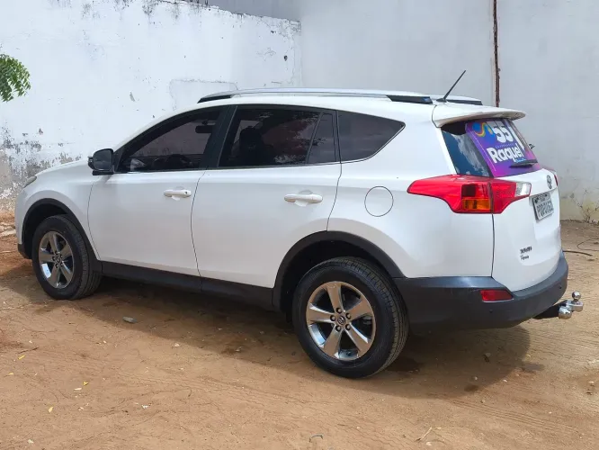 Toyota RAV4 2.0 4X2 16V Aut. 2015