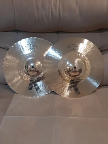 Prato Chimbal Zildjian K Custom Hybrid 14" HiHat 14.25''