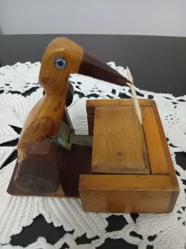 Antigo paliteiro de madeira lavrado anos 50