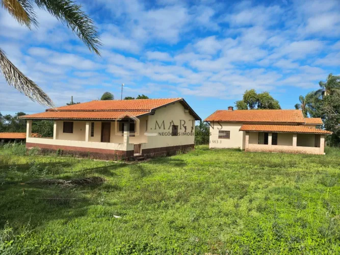Sítio 3 quartos para Venda Área Rural de Mombuca, Mombuca