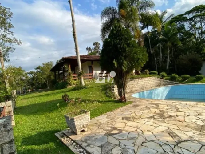 Chácara na Varginha 3 quartos em Santo Amaro - mrt