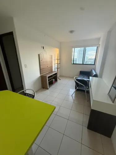 Quarto e sala mobiliado