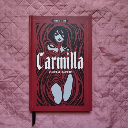 Livro Carmilla