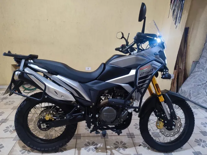 S B M 250T 2026 cinza