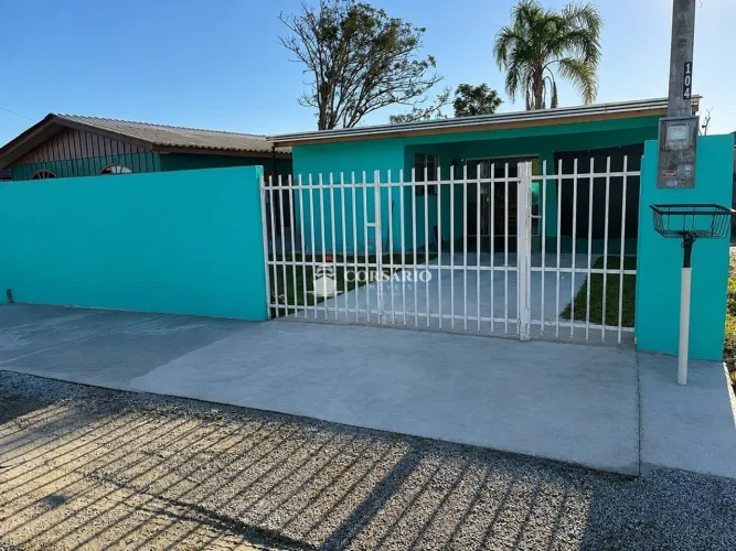 Casa à Venda Balneário Primavera