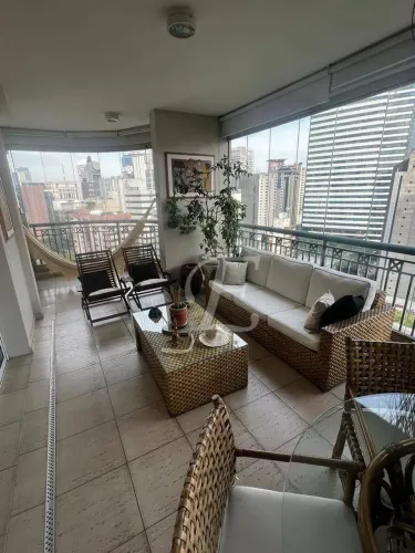 Apartamento com 3 dormitórios para alugar, 238 m² por R$ 36.217,00/mês - Brooklin Paulista